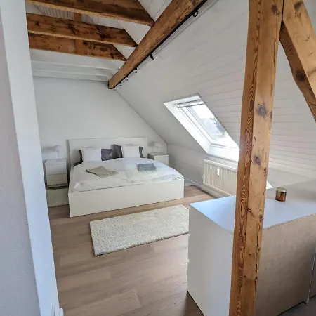 Апартаменты Helles Dachgeschoss-appartement *