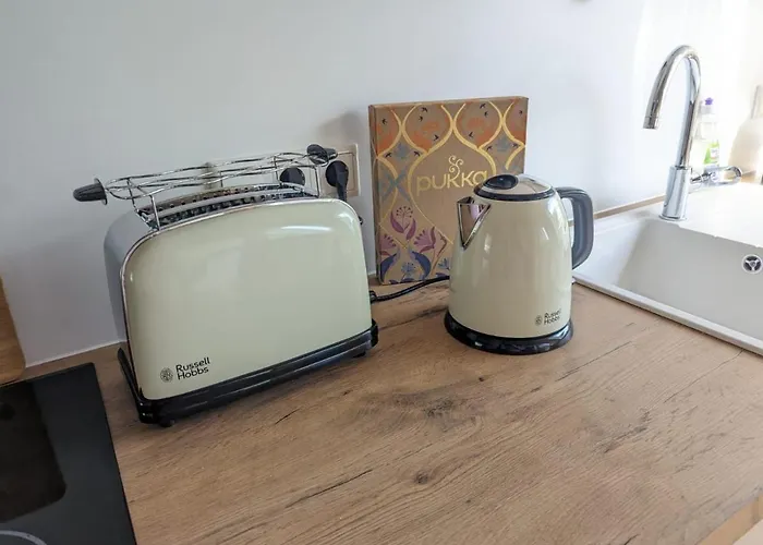 Helles Dachgeschoss-appartement Apartmán *